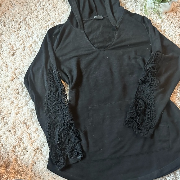 Miss Chievous Tops - Miss Chievious Vintage black mesh knitted see thru V neck long sleeve ho…